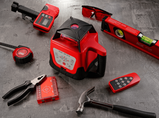 Ротационный нивелир RGK SP-610