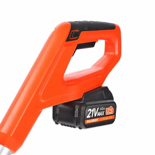 Снегоуборщик аккумуляторный ручной Patriot PE 2342 UES с 2хАКБ 4 Ач + ЗУ 2А