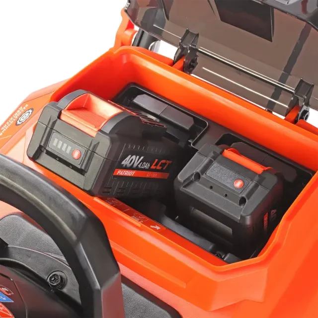 Снегоуборщик аккумуляторный Patriot PE 4542 LCT с 2хАКБ 4 Ач + ЗУ двойное Снегоуборщик аккумуляторный Patriot PE 4542 LCT с 2хАКБ 4 Ач + ЗУ двойное
