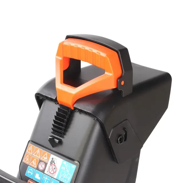 Снегоуборщик аккумуляторный Patriot PE 4542 LCT с 2хАКБ 4 Ач + ЗУ двойное Снегоуборщик аккумуляторный Patriot PE 4542 LCT с 2хАКБ 4 Ач + ЗУ двойное