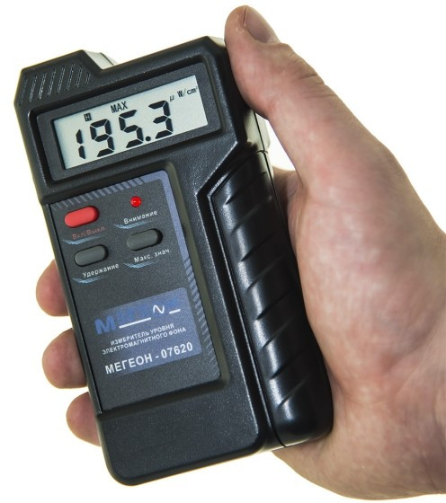 Измеритель уровня электромагнитного поля МЕГЕОН 07620